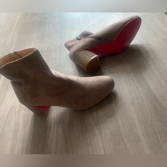 ✨ Luxury–inspired - Red Sole Boots ✨ - Picture 5 of 5